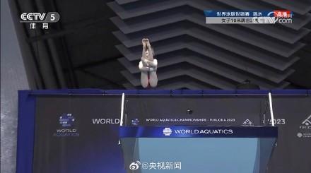 人紧随其后,突破梦之队纪录